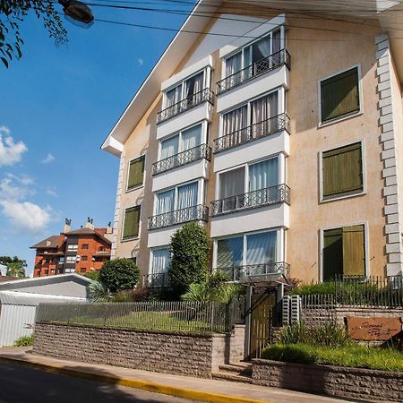 Locar-In Gramado - 200 M Da Rua Coberta Apartman Kültér fotó