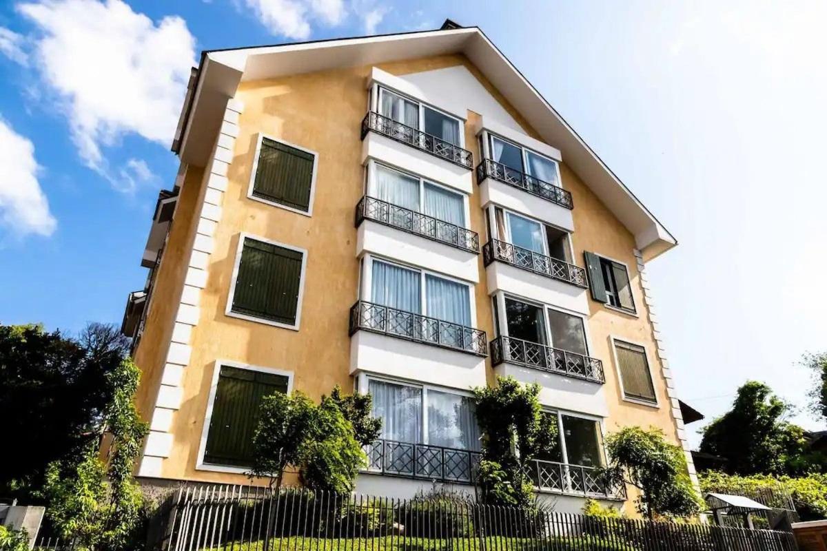 Locar-In Gramado - 200 M Da Rua Coberta Apartman Kültér fotó