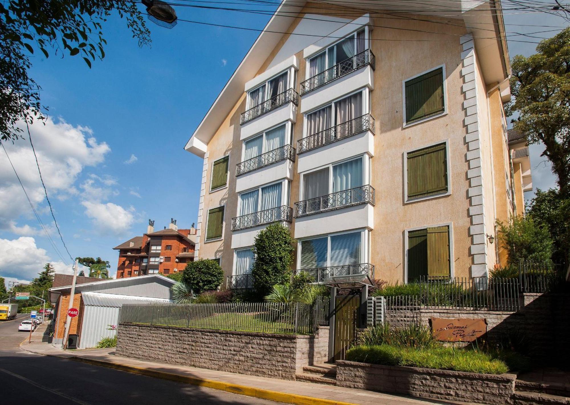Locar-In Gramado - 200 M Da Rua Coberta Apartman Kültér fotó
